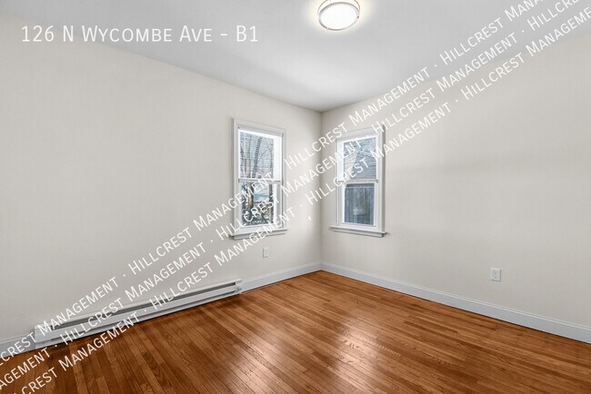 Foto del edificio - 126 N Wycombe Ave
