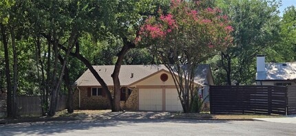 Building Photo - 5101 Meadow Creek Cove