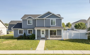Building Photo - 455 W 1140 N