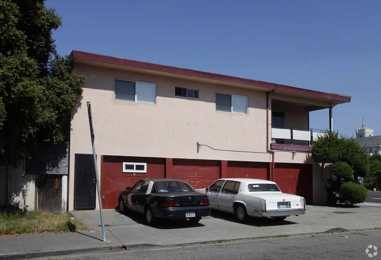 Building Photo - 1285 MacArthur Blvd