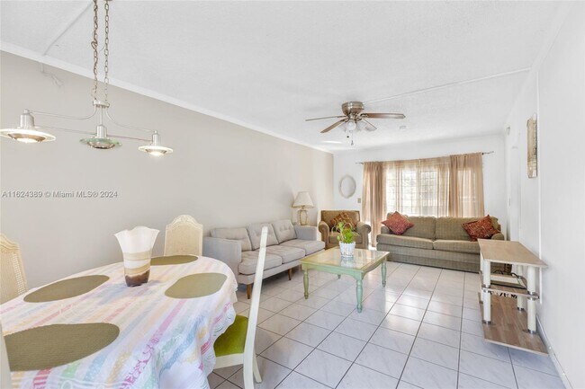 Foto del edificio - 4143 N Ocean Blvd