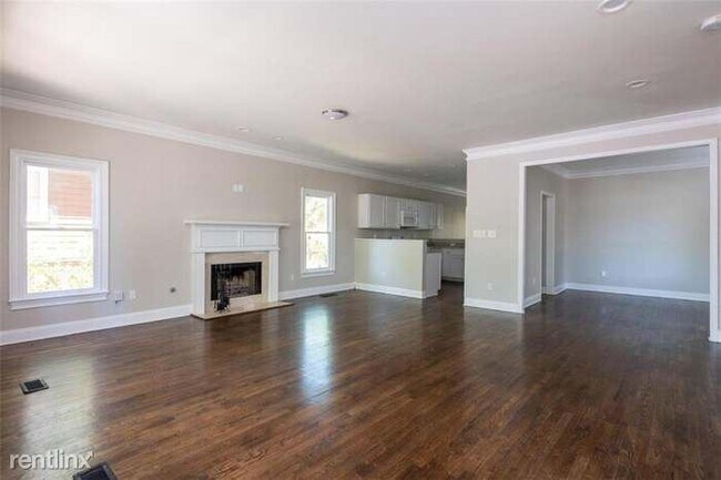 Foto del edificio - 4 br, 2.5 bath House - 7 Park Avenue South...