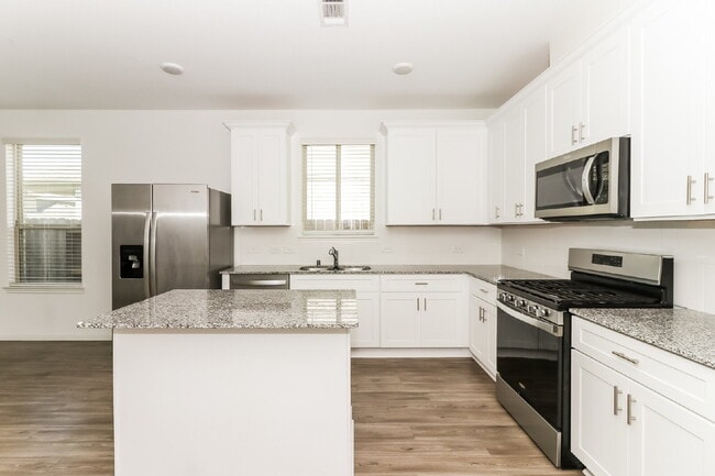 Building Photo - Sunterra community in Katy TX