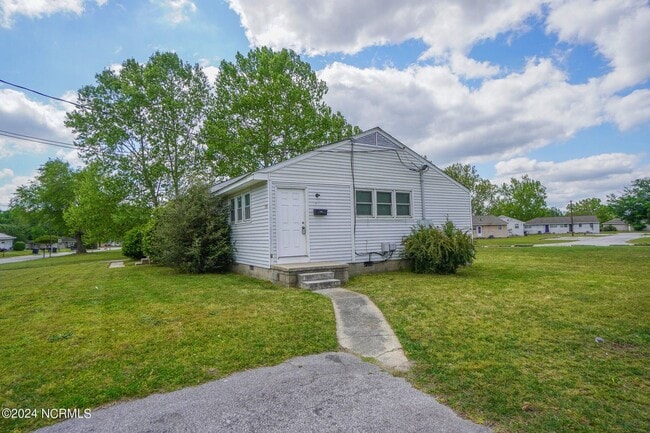 Building Photo - Lawn Care Included in Jville City Limits!