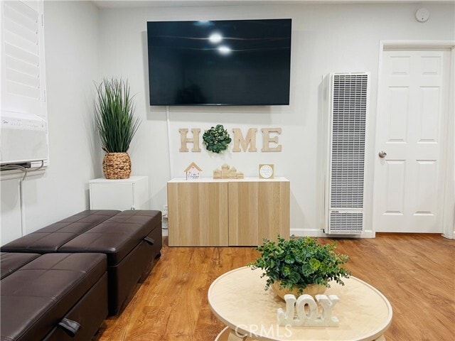 Foto principal - 12893 Adelle St