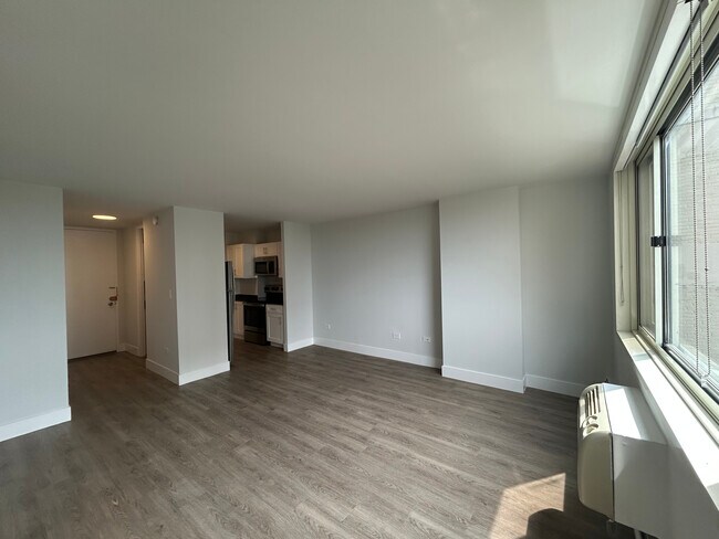 Foto del edificio - 1344 N Dearborn St