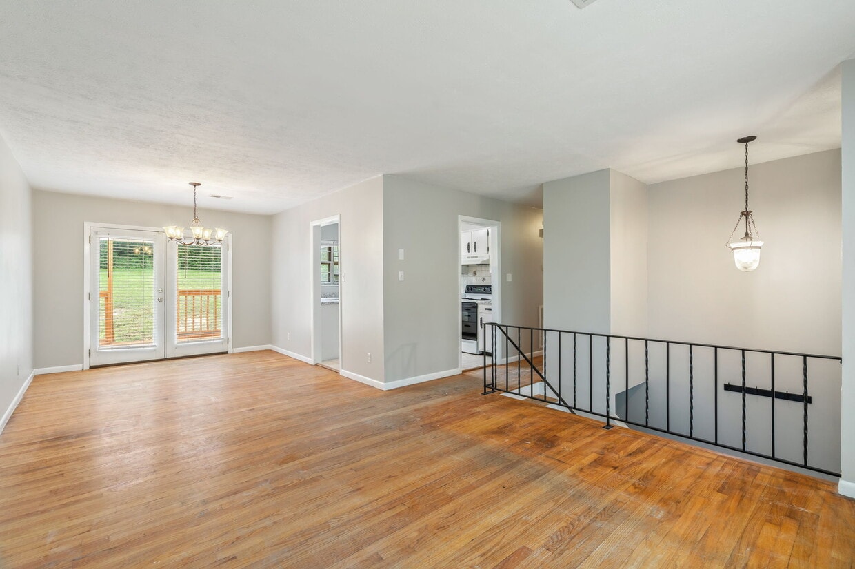 Photo - 5201 Aubrey Ln (Knoxville, TN)