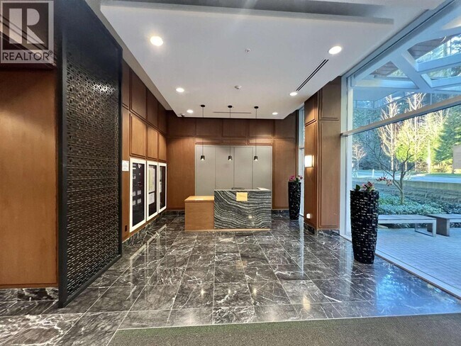 Photo du bâtiment - 3355 Binning Rd