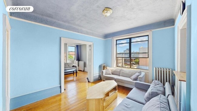 Foto del edificio - 31-04 32nd St