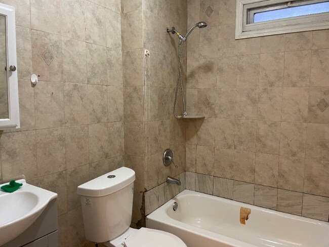 Foto del edificio - 1204 Fairmount Ave