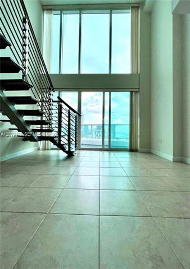 Foto del edificio - 41 SE 5th St