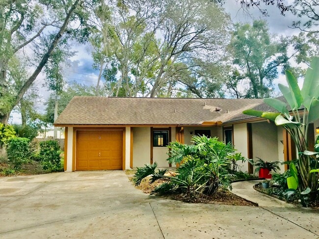 Photo - 150 Longwood Lake Mary Rd (Lake Mary, FL) Apartments