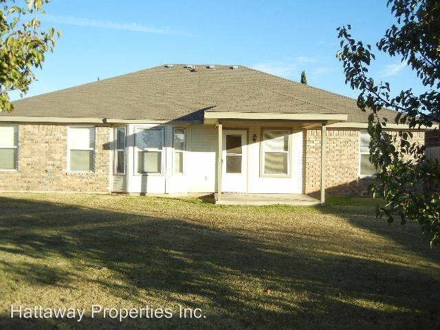Building Photo - 3 br, 2 bath House - 4407 Wade Dr.