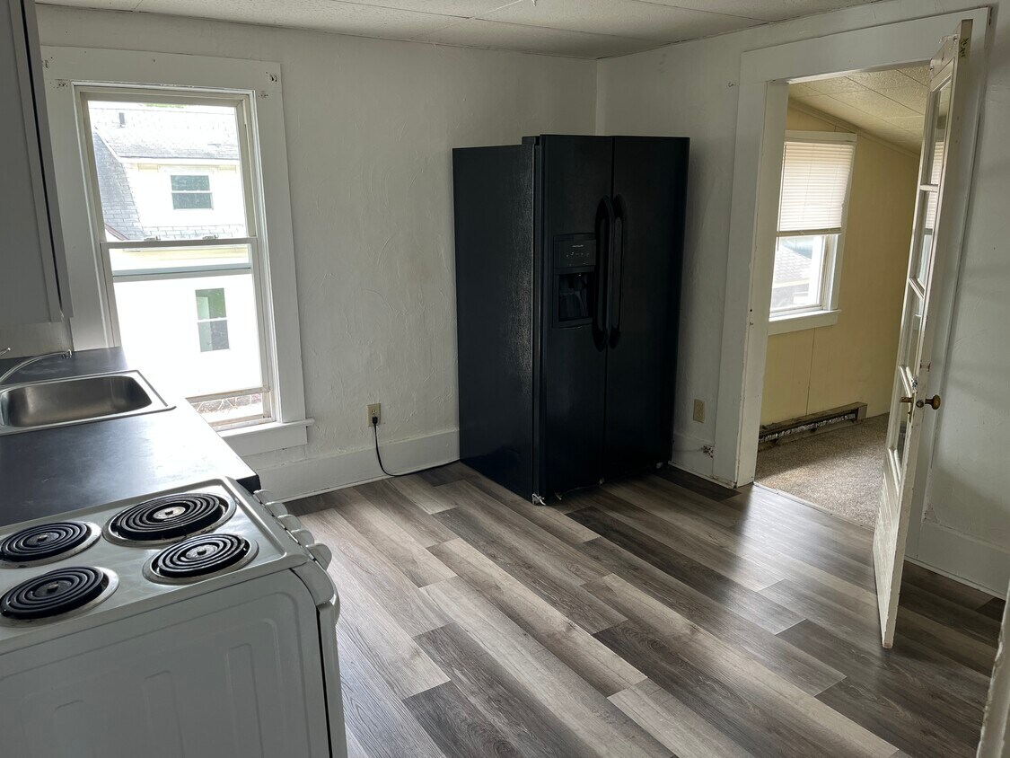 Foto principal - 412 E Jefferson St