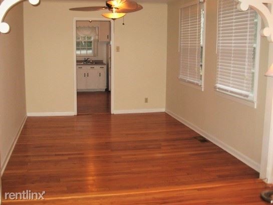 Foto del edificio - 3 br, 1 bath House - 4729 Marlboro Rd