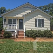 Building Photo - 5 Haley Ct