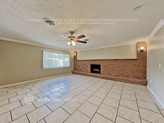 Building Photo - 4836 Barcelona Ave