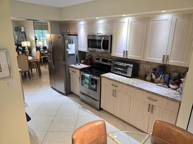 Foto del edificio - 1501 Cayman Way