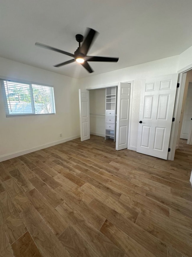 Building Photo - 4390 Maple St NE