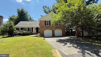Building Photo - 947 Farm Haven Dr