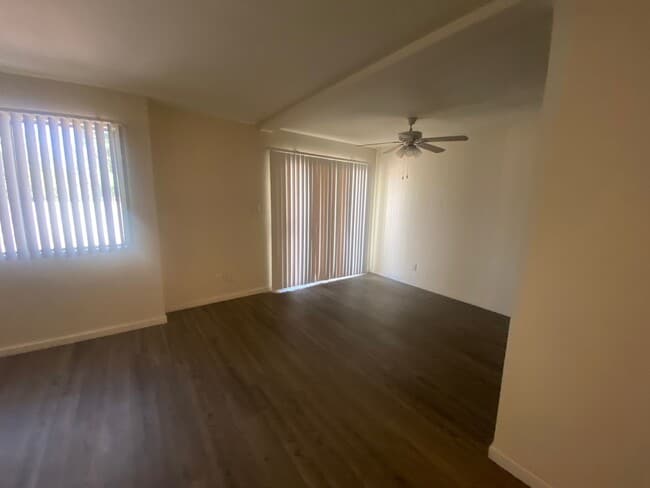 Foto del edificio - Scottsdale Studio Apartment