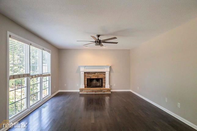 Building Photo - 5 br, 3 bath House - 117 Biltmore Lane