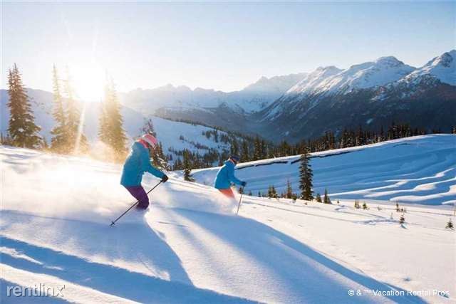 Foto del edificio - 108 W Redwood Dr