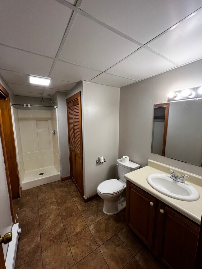 Baño - 118 North St