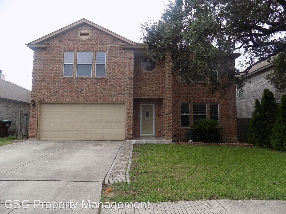 Primary Photo - 4 br, 2.5 bath House - 706 Empresario Dr