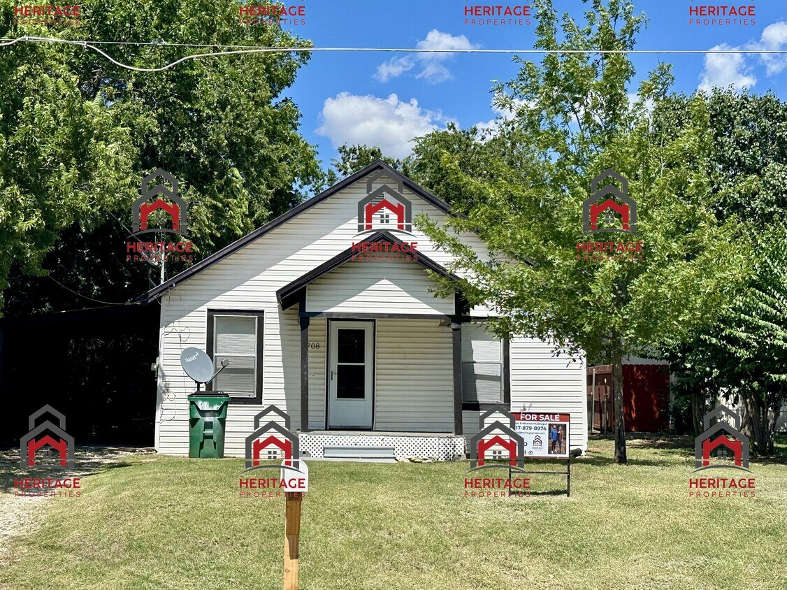 Primary Photo - 708 Grayson St