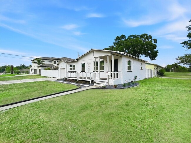Building Photo - Fully Updated and Move-In Ready St. Pete Home – Minutes to Downtown & Beach - 2bed | 1bath