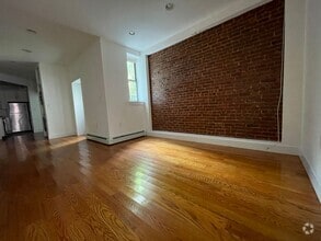 Building Photo - 312 W 121st St