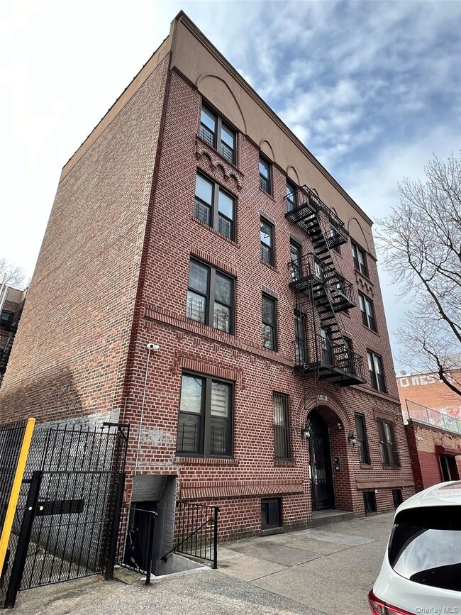 Building Photo - 132-30 Sanford Ave