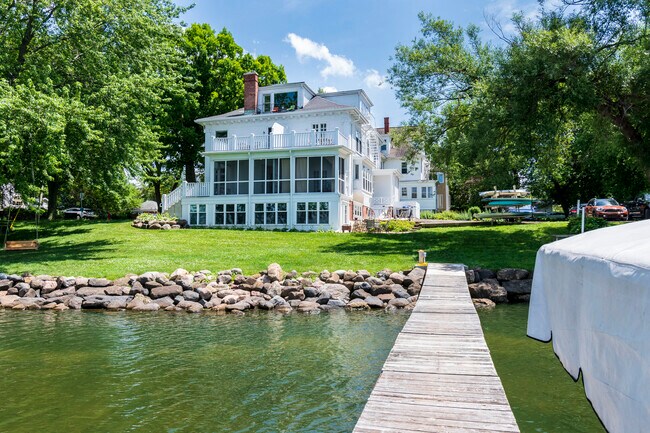 Foto del edificio - 428 N Livingston St