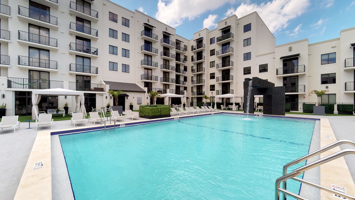 Photo - Solena West Miami Apartments