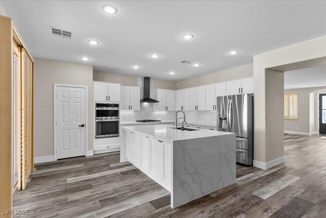 Foto del edificio - 10744 New Boro Ave