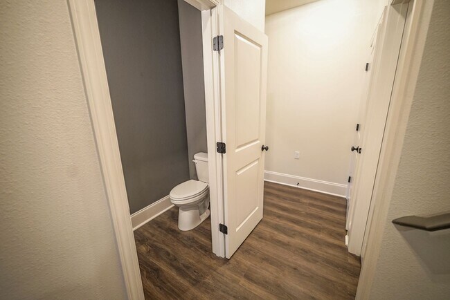 Foto del edificio - 4 / 2.5 Newer Construction in Northbend Su...