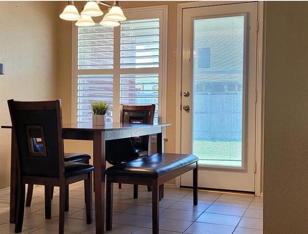 Foto del edificio - 6402 Lake View Ln