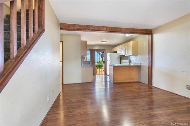 Building Photo - 98-1381-1381 Hinu Pl