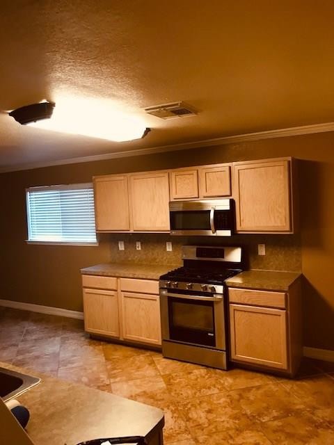 Foto del edificio - 5223 Roth Forest Ln