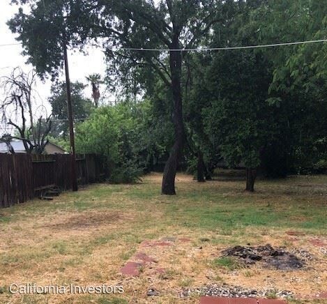 Building Photo - 3 br, 1 bath House - 5621 Greenacres Way