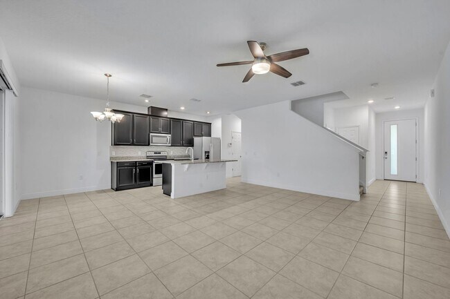 Foto del edificio - 1351 Merrydale Wy