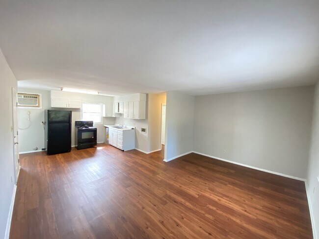 Building Photo - 2bed/1ba Apt off S Main Kannapolis close t...