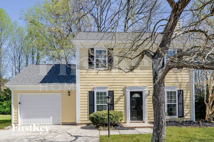Foto principal - 8947 Chesham Dr