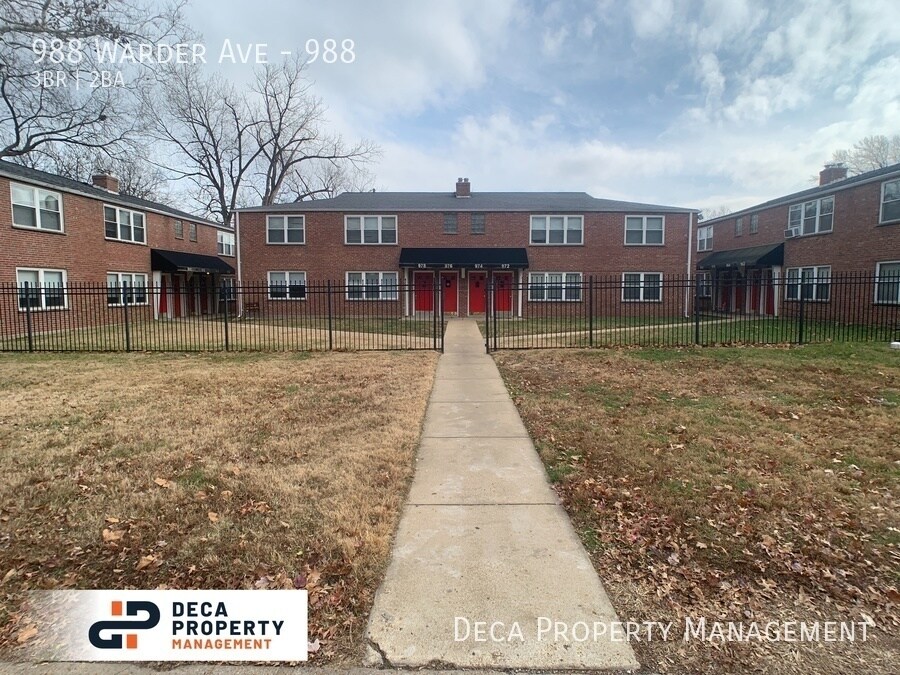 Primary Photo - 3 Bedroom Apartment
