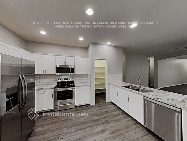 Foto del edificio - 2699 W Camp River Rd