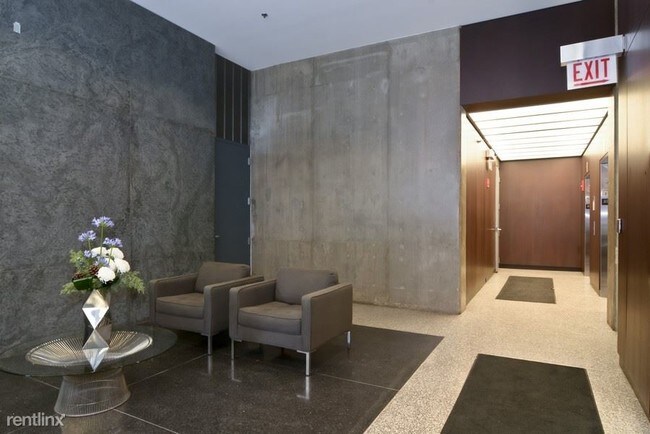 Foto del edificio - 505 N St Clair St