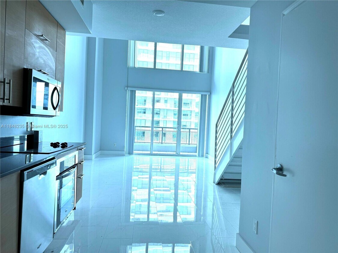 Foto principal - 60 SW 13th St