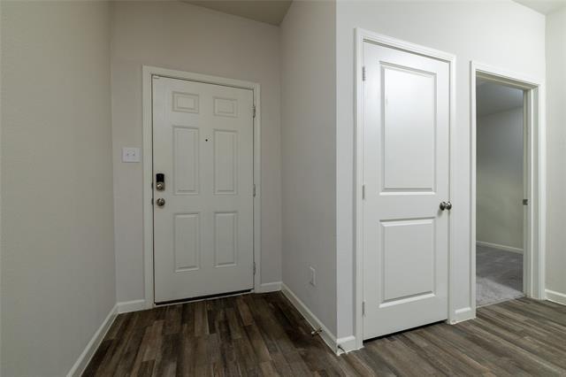 Foto del edificio - 953 Ben Dr