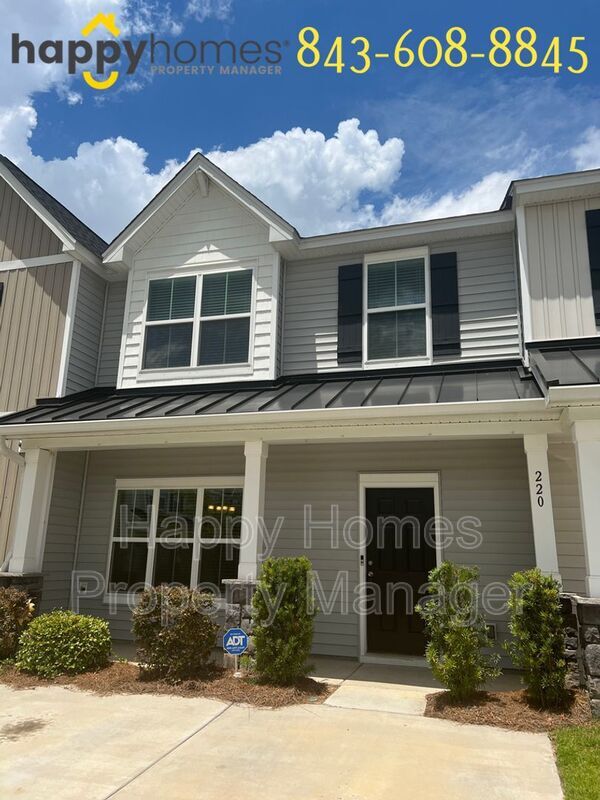 Primary Photo - 220 Swallowtail Ln